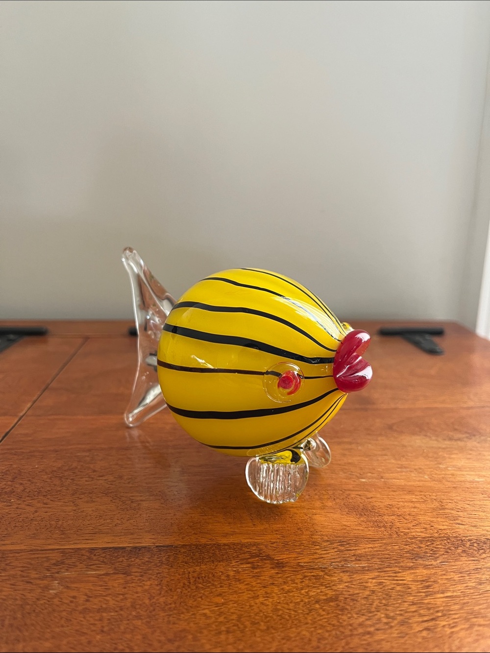 Vintage Glass Fish Figurine/Paper Weight